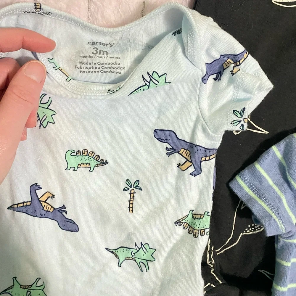Carter’s onesie bundle